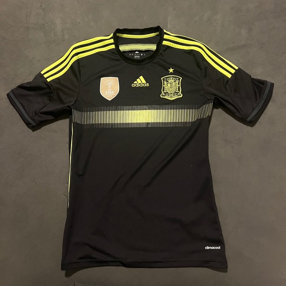 2013 Adidas Spain World Cup 2010 FIFA Champions Soccer Jersey Black  Mens Small - Picture 1 of 11